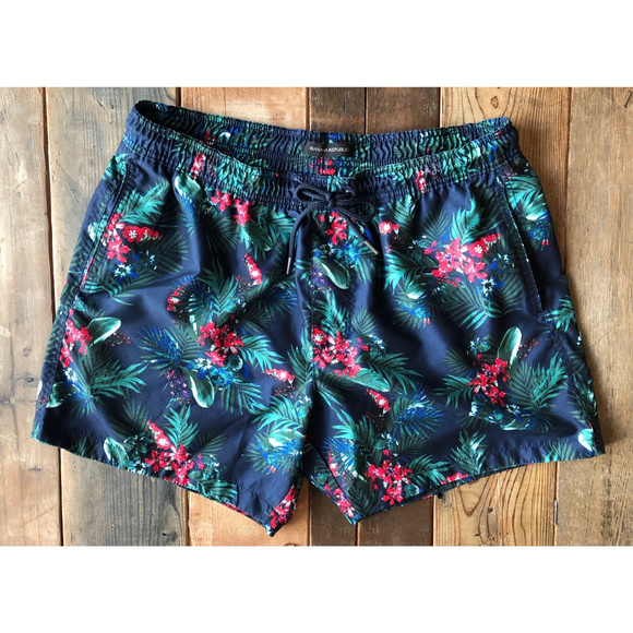 banana republic swim trunks